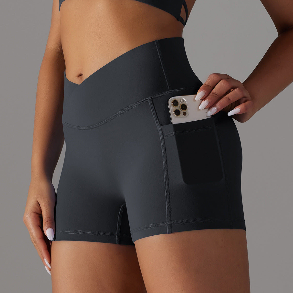 Pocket Design Fitness Shorts