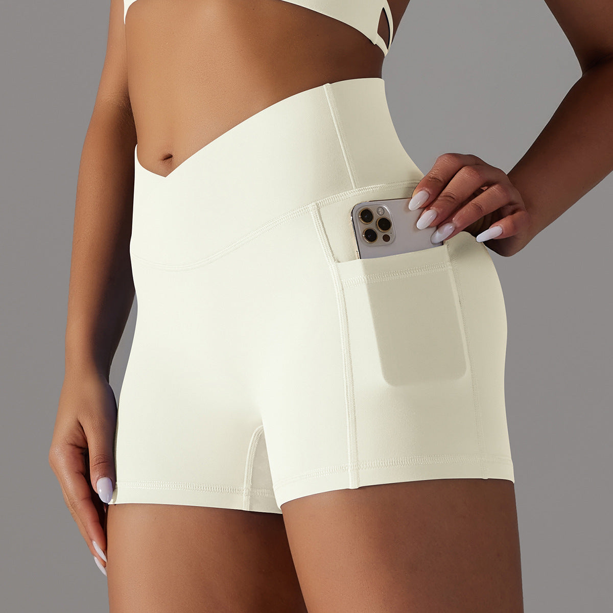 Pocket Design Fitness Shorts